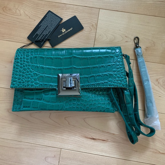 David Jones Handbags - 2 for $12 ⭐️ David Jones crossbody clutch NWT